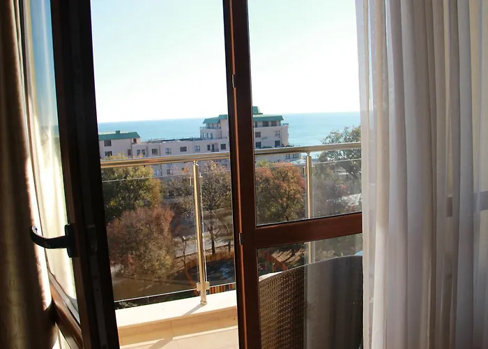 3- In Golden Line * Golden Sands